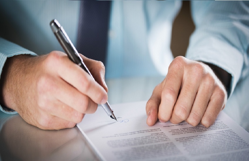 luật thi&ecirc;n di